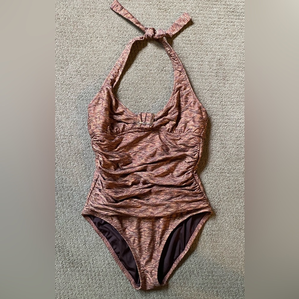 ANNE COLE one-piece bathing suit with gold threading. Size 6.